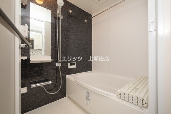 セレニテフラン梅田の物件内観写真